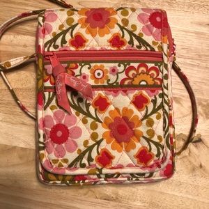 Vera Bradly crossbody purse